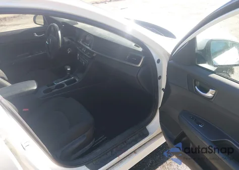 2016 Kia Optima Lx z USA, uszkodzony, nr VIN 5XXGT4L32GG073673